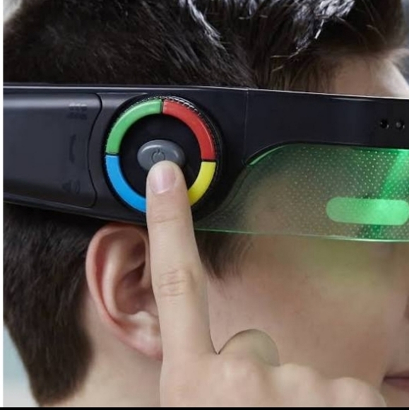 Simon Optix Electronic Game - Picture 12 of 14